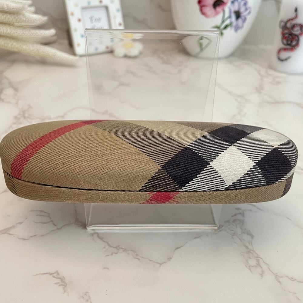 Burberry Sunglass Case EUC